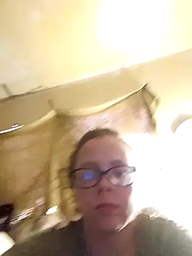 countrymomma online show from 11/11/25, 09:42