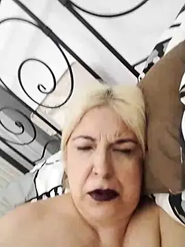 MarielaFerrer online show from 11/06/25, 07:07