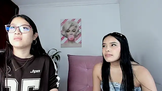 valeria millers online show from 12/20/25, 02:42