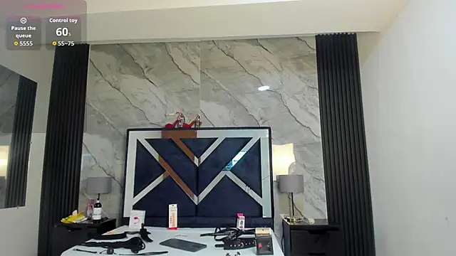 VioletRose as online show from 09/20/25, 07:52