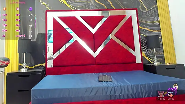 VioletRose as online show from 04/17/26, 02:25