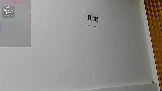 Snapshot of VioletRose_as chatting on 02/13/26, 07:58 VioletRose as online show from 02/13/26, 07:58