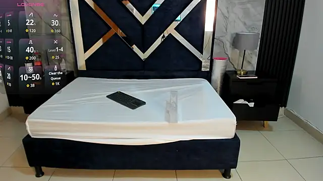 VioletRose as online show from 10/28/25, 08:08