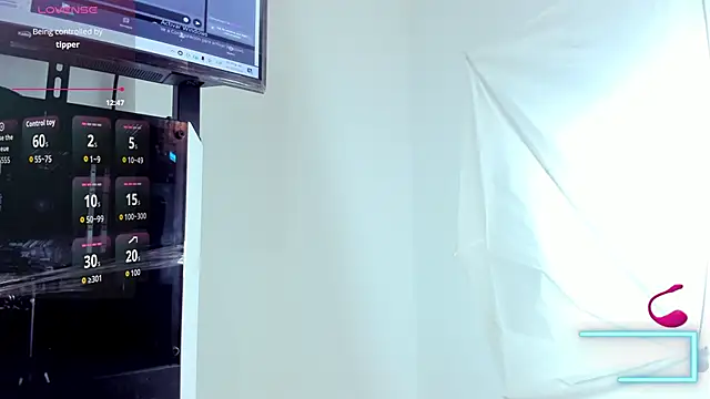 VioletRose as online show from 03/08/26, 03:21