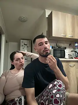 Gold7leonnnn online show from 04/15/26, 08:31