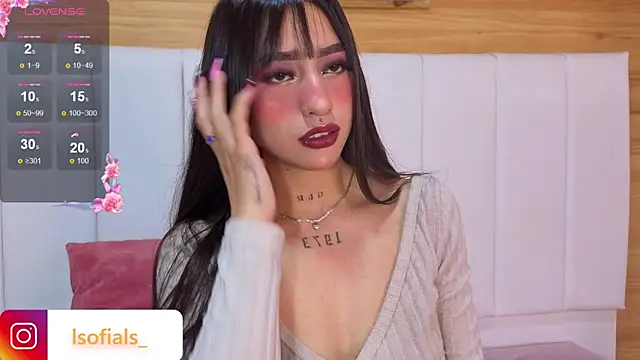 Abril Velvet a  online show from 02/11/26, 01:00