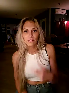 Melody1600 online show from 10/11/25, 11:06