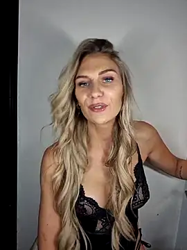 Melody1600 online show from 10/16/25, 07:11