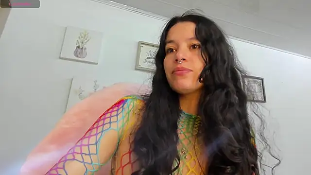 Snapshot of Samantha_blow chatting on 01/11/26, 03:46 Samantha blow online show from 01/11/26, 03:46