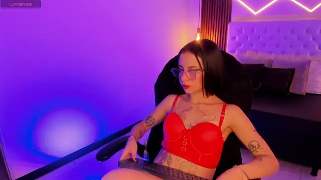 ZamabyCrucie online show from 12/14/25, 06:57