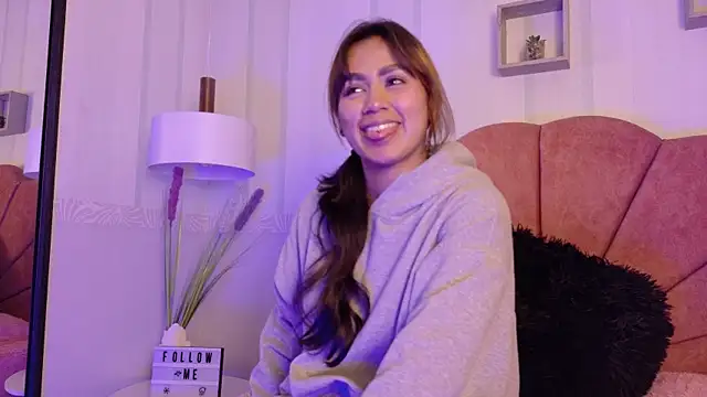 Snapshot of Conejita_420 chatting on 10/31/25, 12:46 Conejita 420 online show from 10/31/25, 12:46