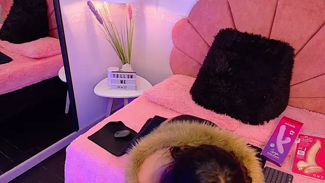 Snapshot of Conejita_420 chatting on 10/11/25, 07:15 Conejita 420 online show from 10/11/25, 07:15