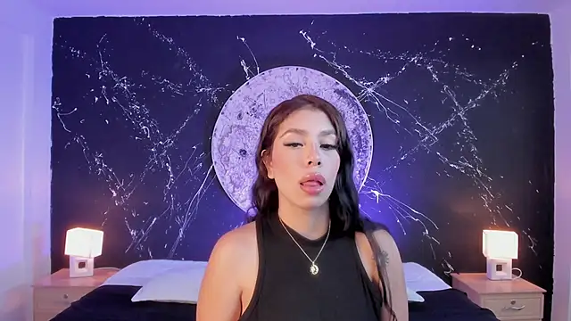 AsiaAndZoe online show from 09/12/25, 12:38