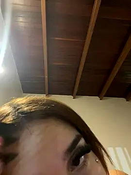 Snapshot of Makaela_Haddad chatting on 10/05/25, 08:49 Makaela Haddad online show from 10/05/25, 08:49