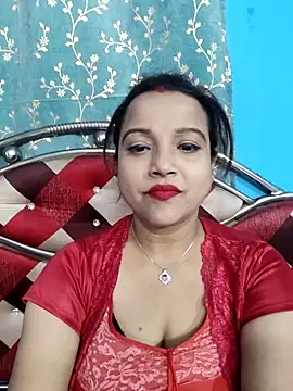 Snapshot of hornypiu697 chatting on 04/17/26, 03:31 hornypiu697 online show from 04/17/26, 03:31