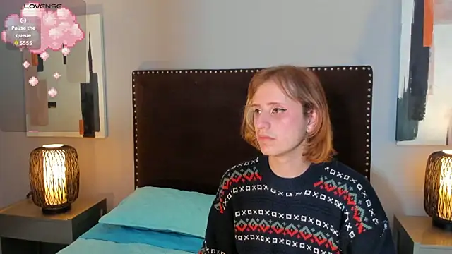 seraphine star online show from 04/09/26, 07:14