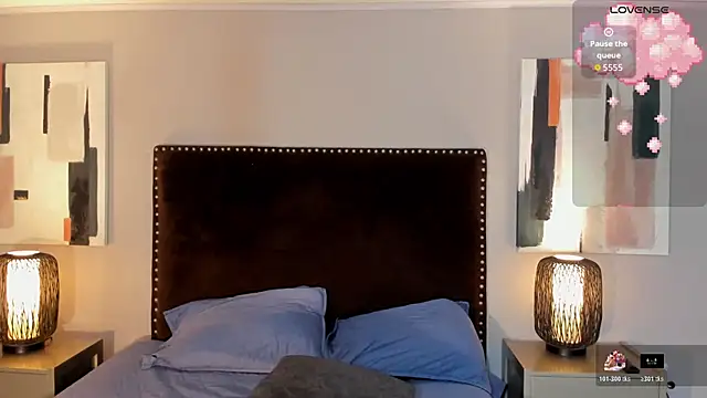 seraphine star online show from 04/15/26, 03:12