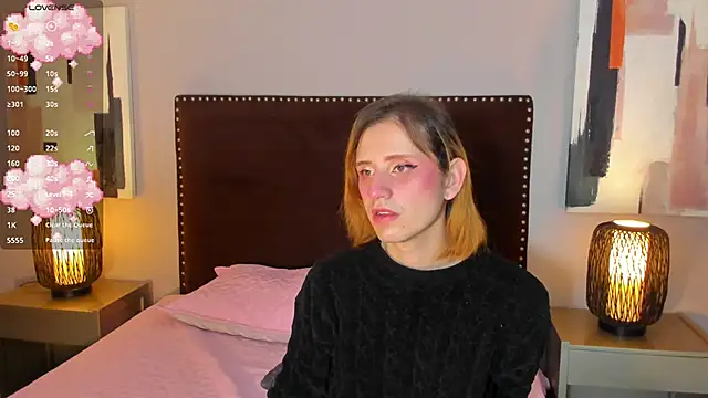 Snapshot of seraphine_star chatting on 02/28/26, 11:48 seraphine star online show from 02/28/26, 11:48