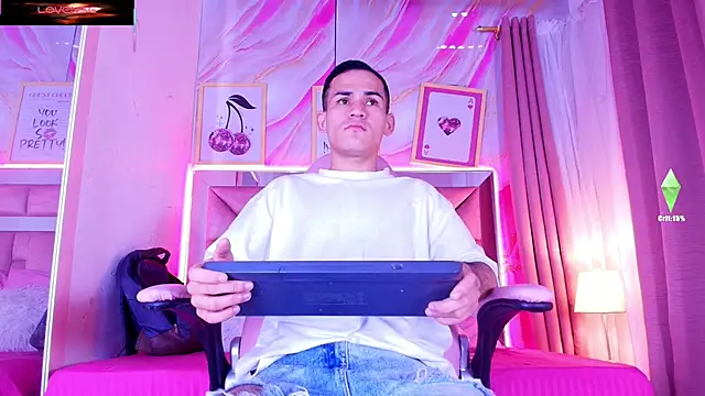 alessandro musk online show from 04/30/26, 08:38