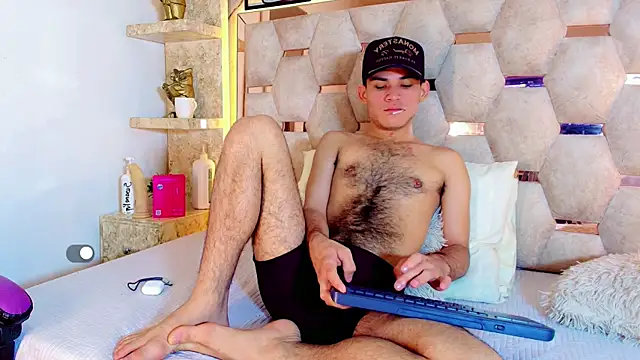 alessandro musk online show from 05/25/26, 10:30