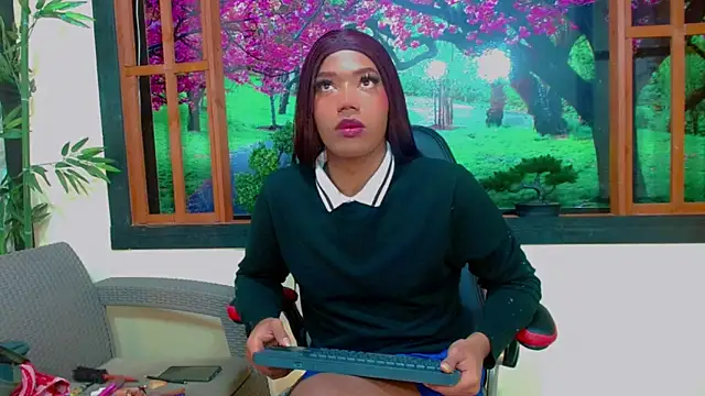 bayolet  online show from 12/18/25, 11:14