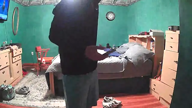 IsAparty online show from 10/23/25, 05:17