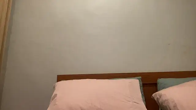 Snapshot of Miss_ChanelRose chatting on 11/16/25, 02:38 Miss ChanelRose online show from 11/16/25, 02:38