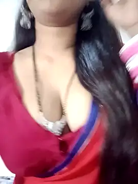 Snapshot of Prachi-143 chatting on 09/19/25, 06:28 Prachi-143 online show from 09/19/25, 06:28