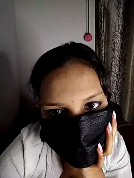 Pinkki-Age18 online show from 01/14/26, 04:43