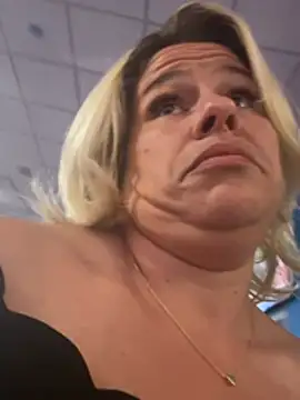 toomuchofafreak online show from 04/01/26, 11:55