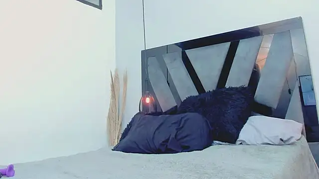 auraeroticaxxx online show from 02/23/26, 03:30