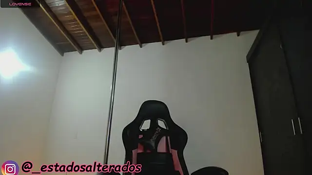 auraeroticaxxx online show from 04/25/26, 05:32