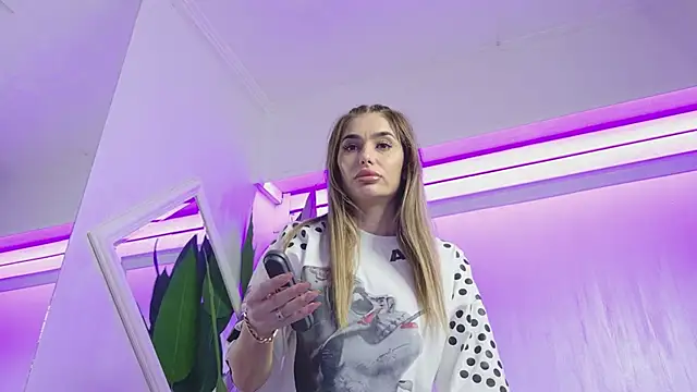 KaseyQuinn  online show from 02/15/26, 08:19