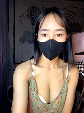 TiNa 04 online show from 11/16/25, 11:41