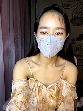 TiNa 04 online show from 10/01/25, 10:46