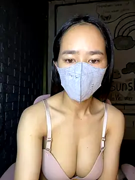 TiNa 04 online show from 09/24/25, 10:27