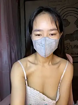 Snapshot of TiNa_04 chatting on 10/14/25, 10:53 TiNa 04 online show from 10/14/25, 10:53