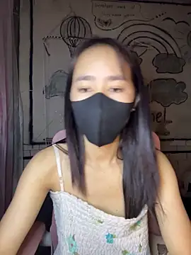 TiNa 04 online show from 11/07/25, 03:44