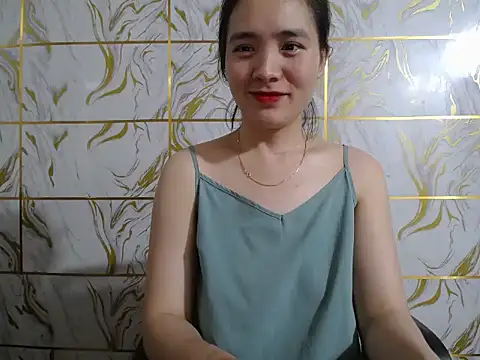 Lyzizi lovely09 online show from 05/15/26, 01:25