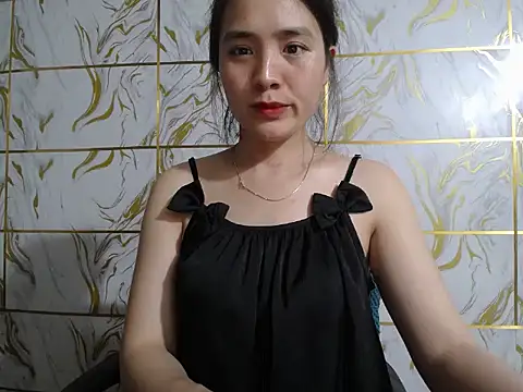 Lyzizi lovely09 online show from 04/26/26, 01:08