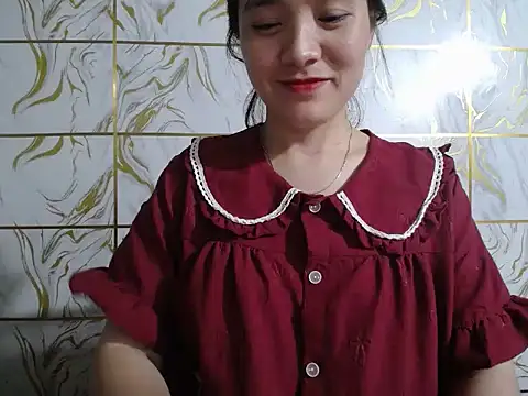 Lyzizi lovely09 online show from 06/15/26, 05:40