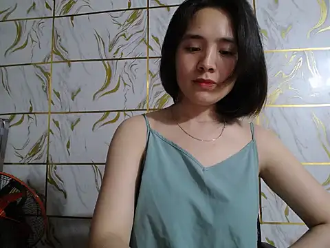 Lyzizi lovely09 online show from 04/21/26, 02:56