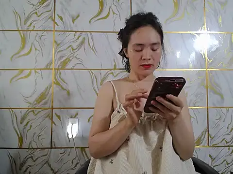 Lyzizi lovely09 online show from 04/04/26, 02:18