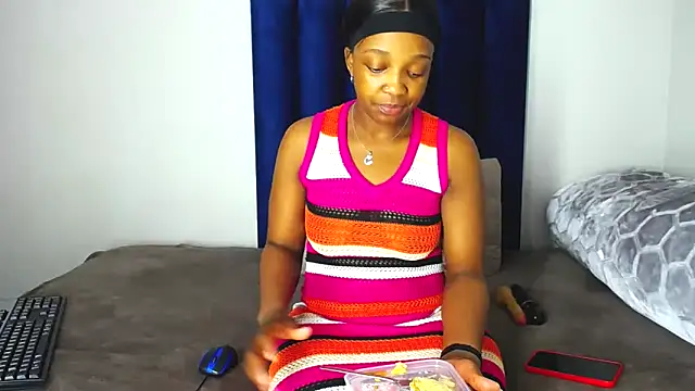 Pinkdollyg online show from 10/30/25, 09:33