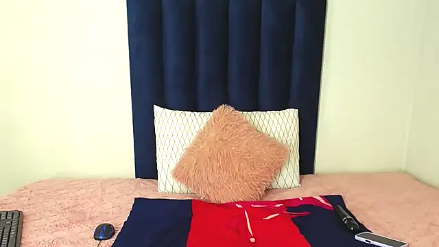 Pinkdollyg online show from 04/09/26, 09:32