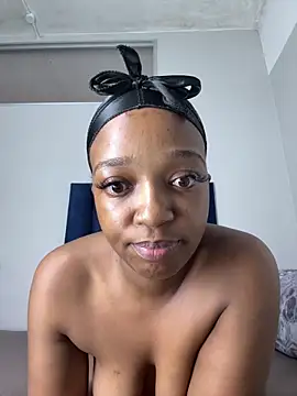 Pinkdollyg online show from 02/19/26, 02:25