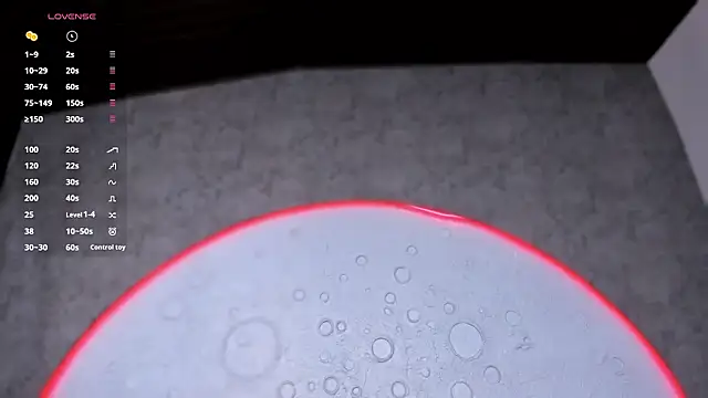 ReinaChloe online show from 03/26/26, 04:38