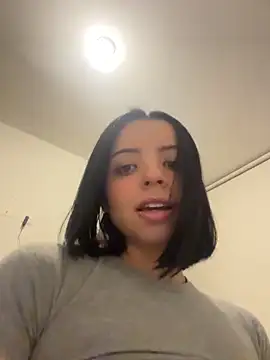 Snapshot of gigi_bunn chatting on 10/08/25, 11:16 gigi bunn online show from 10/08/25, 11:16
