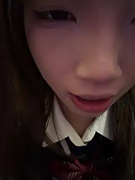 Yiyi-707 online show from 12/04/25, 02:05