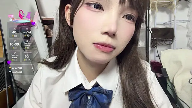 Yiyi-707 online show from 11/30/25, 02:07